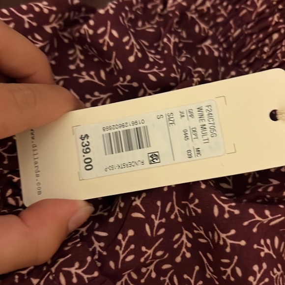 Skirt - Picture 2 of 2